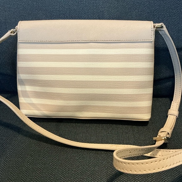 Kate Spade striped crossbody - Story book lining - Picture 4 of 8